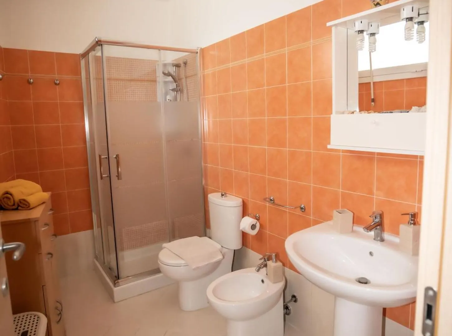 Scirocco Holiday House Limone Rosolini Italy